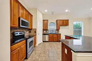 24222 Lake Path Cir, Katy, TX 77493 - Photo 17