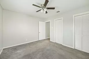 1109 San Felipe St, Angleton, TX 77515 - Photo 23