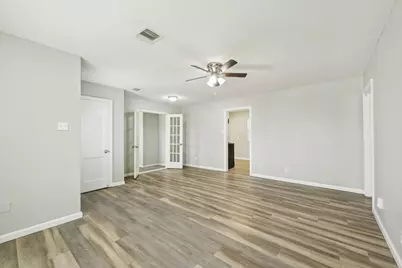1109 San Felipe Street, Angleton, TX 77515 - Photo 7