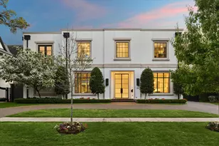 3851 Chevy Chase Dr, Houston, TX 77019 - Photo 1