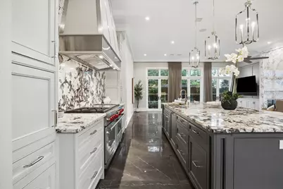 3851 Chevy Chase Drive, Houston, TX 77019 - Photo 19