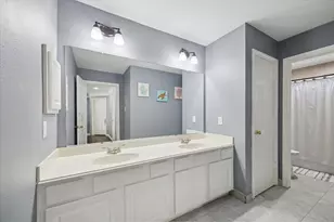 115 S Esplanade Way, Stafford, TX 77477 - Photo 9