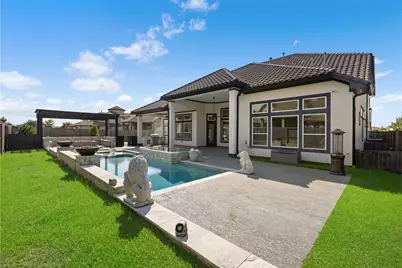 18011 Blue Ridge Shores Drive, Cypress, TX 77433 - Photo 11