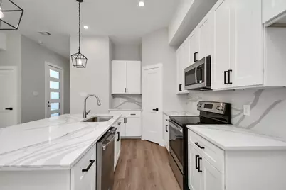 4706 Gunter Street, Houston, TX 77020 - Photo 1