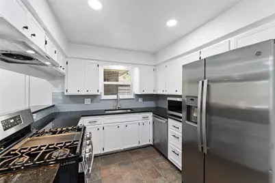 2739 Meandering Trail, Houston, TX 77339 - Photo 7