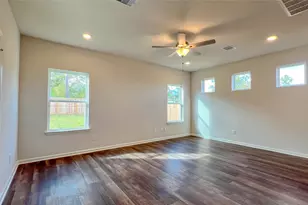 14386 Chilean Wy, Splendora, TX 77372 - Photo 9