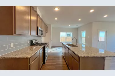 14386 Chilean Way, Splendora, TX 77372 - Photo 5