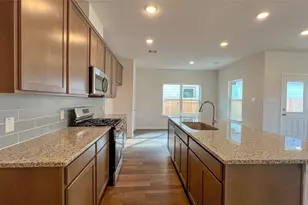 14386 Chilean Wy, Splendora, TX 77372 - Photo 5