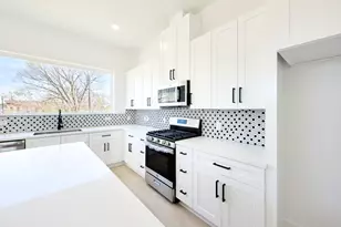 3217 Reeves Rd, Houston, TX 77004 - Photo 5