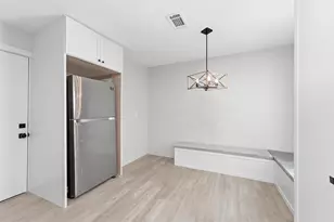 11907 Renwick Dr, Houston, TX 77035 - Photo 23