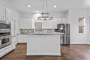 1420 Asbury St, Houston, TX 77007 - Photo 9