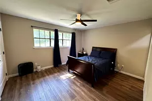 12289 Thompson Rd, Willis, TX 77318 - Photo 11