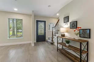 10067 Briarwild Ln, Houston, TX 77080 - Photo 3