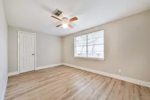 1217 Esther St, Kemah, TX 77565 - Photo 19