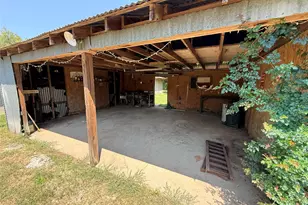 892 County Rd 460, Dayton, TX 77535 - Photo 7