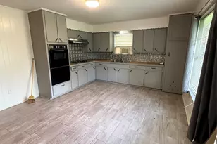 892 County Rd 460, Dayton, TX 77535 - Photo 11