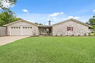 2830 Westerland Dr, Houston, TX 77063 - Photo 3