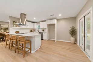 2830 Westerland Dr, Houston, TX 77063 - Photo 17