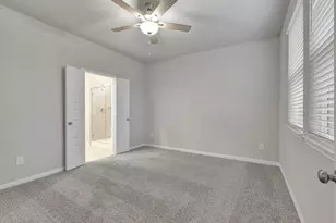 18757 Timber Gln Dr, Conroe, TX 77316 - Photo 9