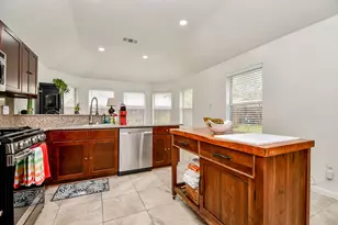 1230 Mountain Lake Dr, Missouri City, TX 77459 - Photo 3