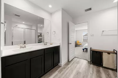 12313 Churchill Downs Drive, Houston, TX 77047 - Photo 17