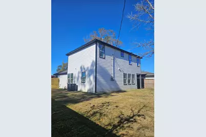 107 Booker Street, Baytown, TX 77523 - Photo 7