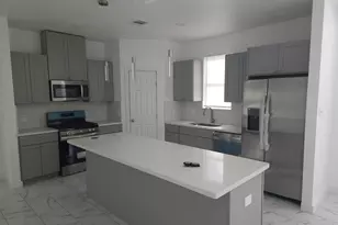 107 Booker St, Baytown, TX 77523 - Photo 13