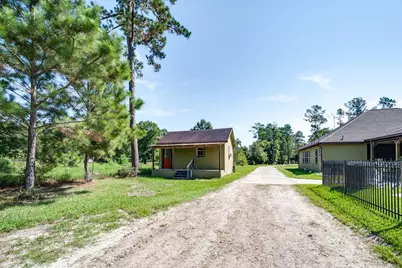 2210 County Road 3011, Dayton, TX 77535 - Photo 29