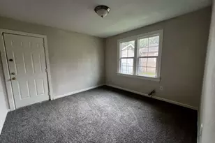 8606 Prairie View Dr, Houston, TX 77088 - Photo 13
