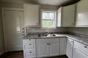 8606 Prairie View Dr, Houston, TX 77088 - Photo 7