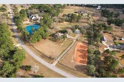 36003 Post Oak Circle, Magnolia, TX 77355 - Photo 3