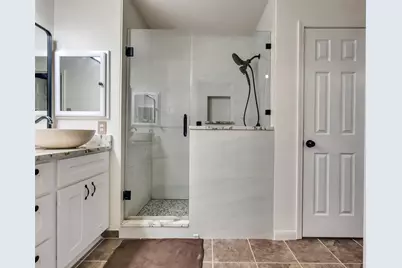 10811 Meadow Walk Lane, Houston, TX 77067 - Photo 21