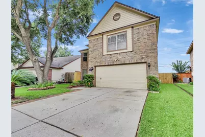 10811 Meadow Walk Lane, Houston, TX 77067 - Photo 3
