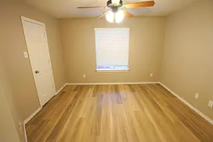 126 E Stedhill Loop, The Woodlands, TX 77384 - Photo 21