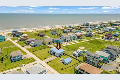 817 Westview, Galveston, TX 77650 - Photo 29