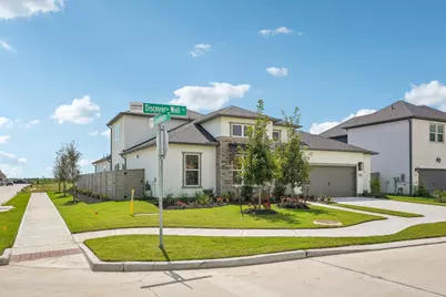 7001 Discovery Well Lane, League City, TX 77574 - Photo 3