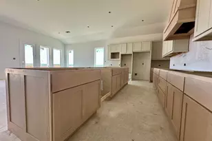 7001 Discovery Well Ln, League City, TX 77574 - Photo 5