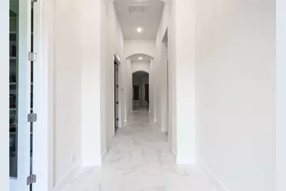 7015 Cantera Manor Boulevard, San Antonio, TX 78255 - Photo 3