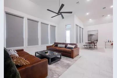 7015 Cantera Manor Boulevard, San Antonio, TX 78255 - Photo 21