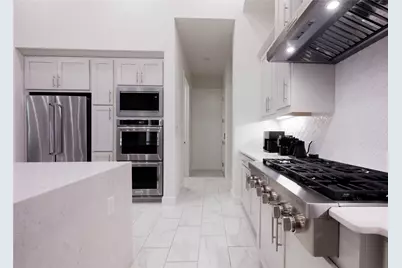 7015 Cantera Manor Boulevard, San Antonio, TX 78255 - Photo 27