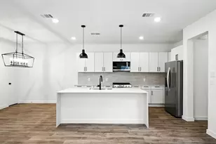 1868 Dry Cherry Ln, Dayton, TX 77535 - Photo 5