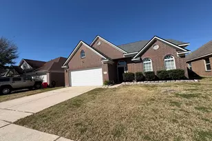 5915 Annatto Dr, Baytown, TX 77521 - Photo 3