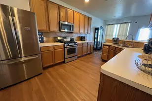 5915 Annatto Dr, Baytown, TX 77521 - Photo 11