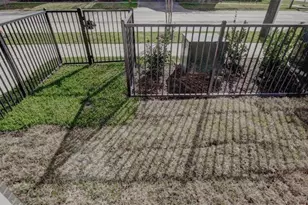 401 W 25th St St, Houston, TX 77008 - Photo 31