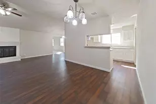 11210 Camphorwood Dr, Houston, TX 77089 - Photo 3