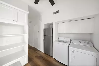 518 Hawthorne Street #1, Houston, TX 77006 - Photo 7