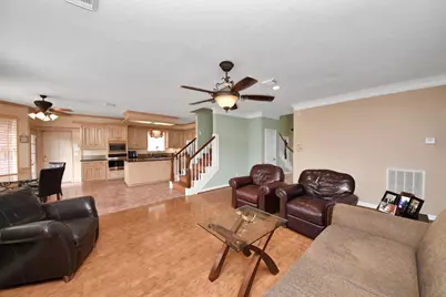 2015 Pecan Trail Drive, Richmond, TX 77406 - Photo 9