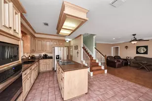 2015 Pecan Trail Dr, Richmond, TX 77406 - Photo 13