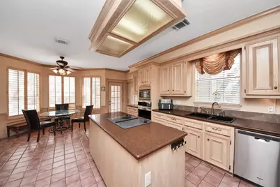 2015 Pecan Trail Drive, Richmond, TX 77406 - Photo 11