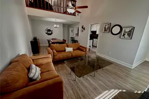 13821 Hollowgreen Dr, Houston, TX 77082 - Photo 5